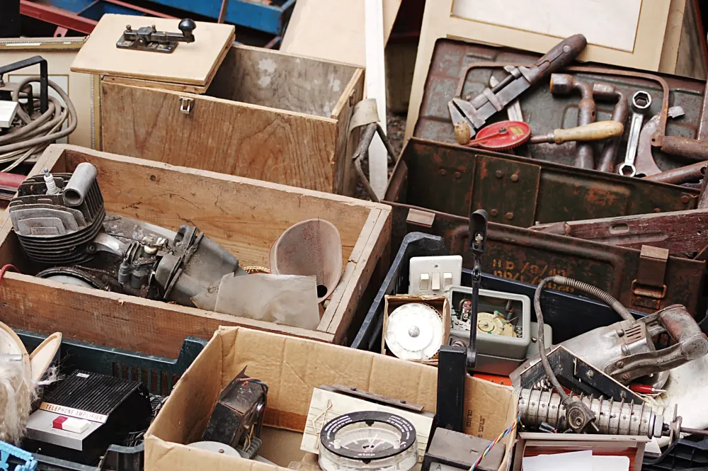 Vendre des objets suite à une succession à Binches